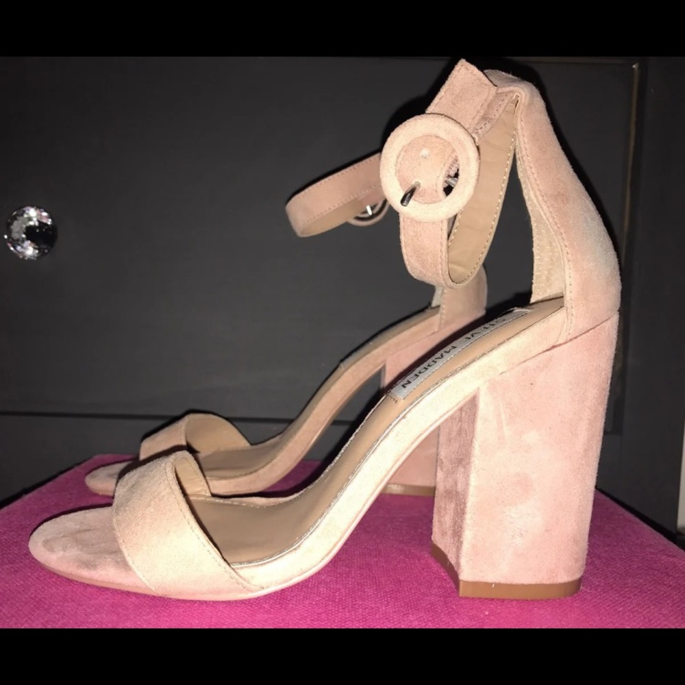 Size 6, blush, Steve Madden heels